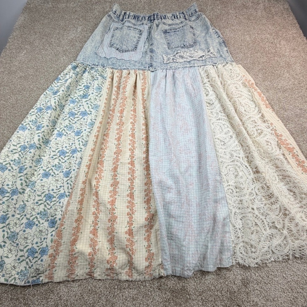 POL Clothing Patchwork Denim Maxi Skirt Acid Wash Floral Lace GWS20 Medium - Picture 2 of 7